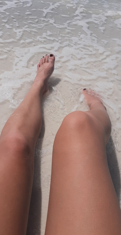 Leaked tee-tight header onlyfans leaked