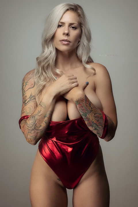 Leaked the_ashley_ann header onlyfans leaked