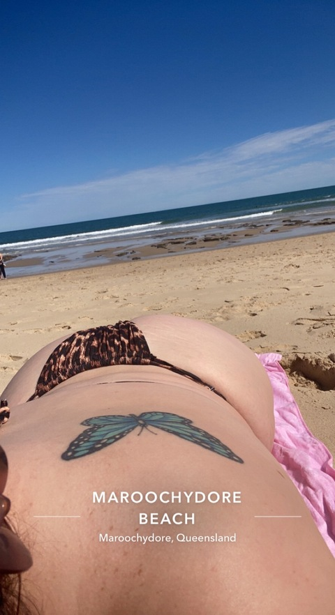 Leaked the_beachbunny header onlyfans leaked