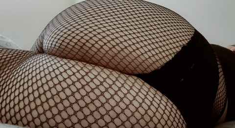 Leaked thelovelyylo header onlyfans leaked