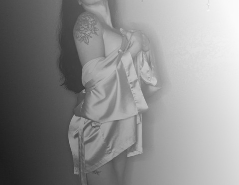 Leaked therealqueenb82 header onlyfans leaked