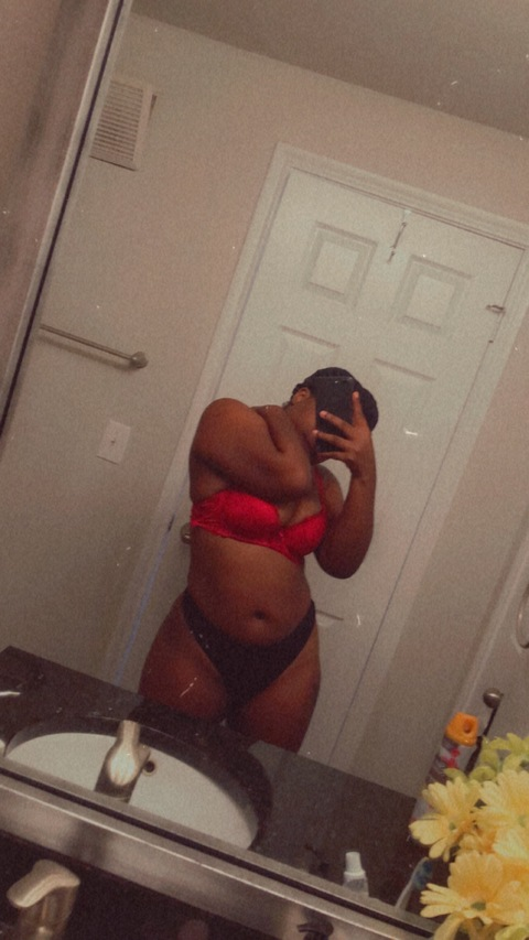 Leaked thickassgloria header onlyfans leaked