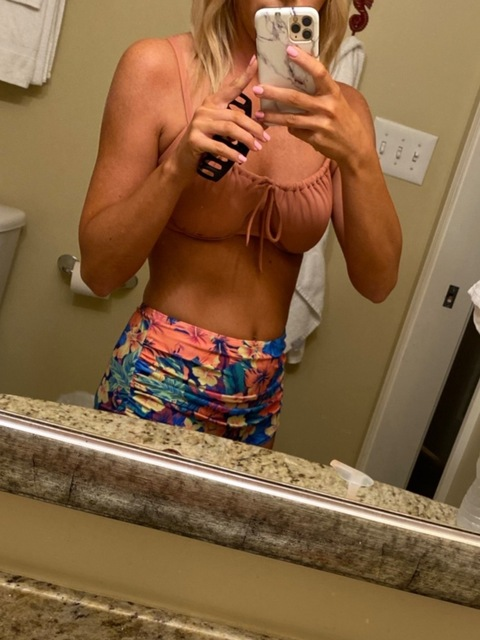 Leaked u283260411 header onlyfans leaked