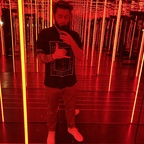 Max (ukrainetourguide) Leaked OnlyFans 

 profile picture