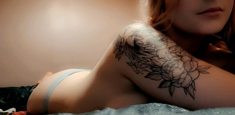 Leaked unkn0wn_xoxo header onlyfans leaked