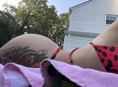 Leaked viewintoskyez header onlyfans leaked