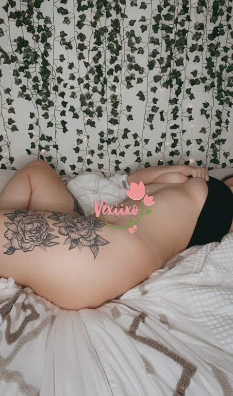 Leaked xovexii header onlyfans leaked