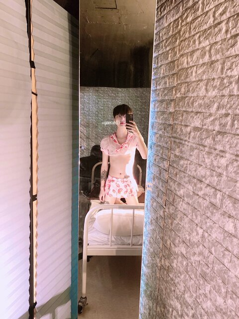 Leaked yang_sub header onlyfans leaked