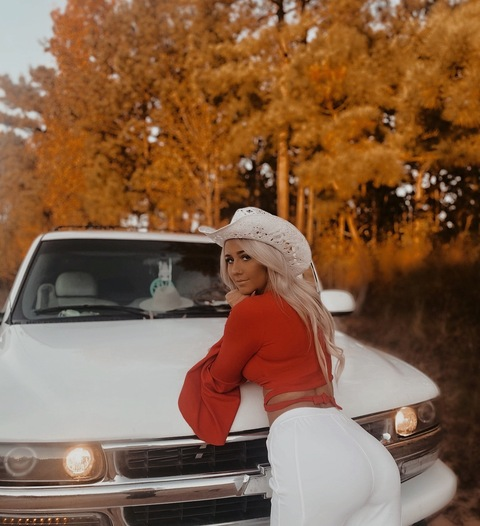 Leaked yogirl_hannahbanana header onlyfans leaked