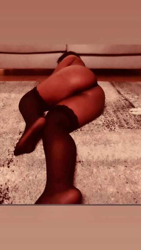 Leaked youngmistress_anita header onlyfans leaked