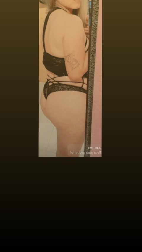 Leaked yulirenteria1 header onlyfans leaked