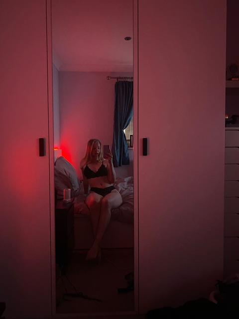 Leaked zoelily1010 header onlyfans leaked